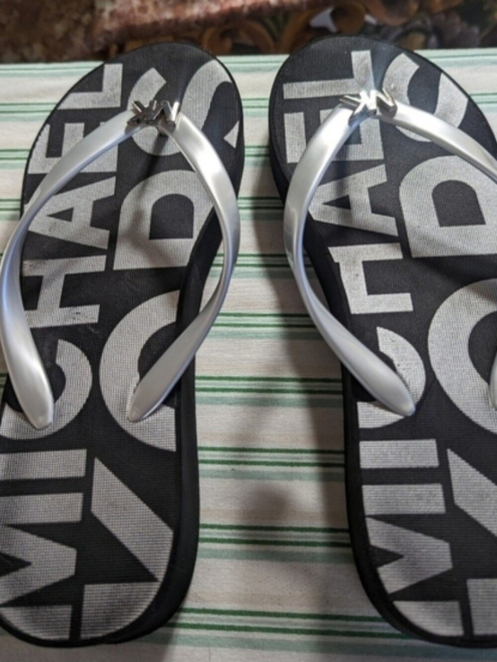 Michael Kors Wedge Platform Flip Flops Size 8